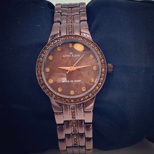 ANNE KLEIN crystal watch
